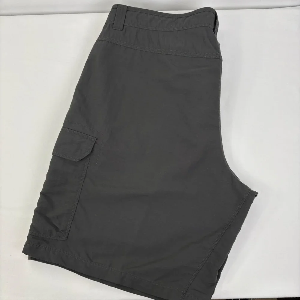 The North Face Mens Paramount II Dark Grey Cargo Utility Hiking Shorts Size 40